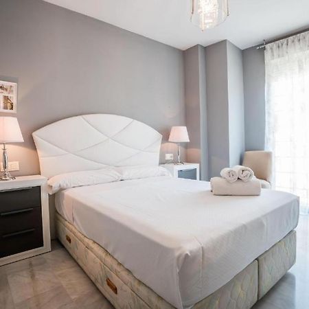 Apartamento Centrico Frente Villa Oniria Гранада Екстериор снимка