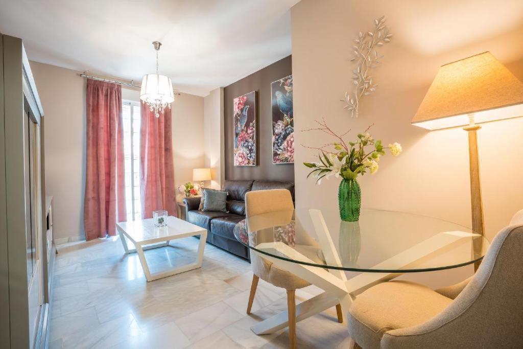 Apartamento Centrico Frente Villa Oniria Гранада Екстериор снимка