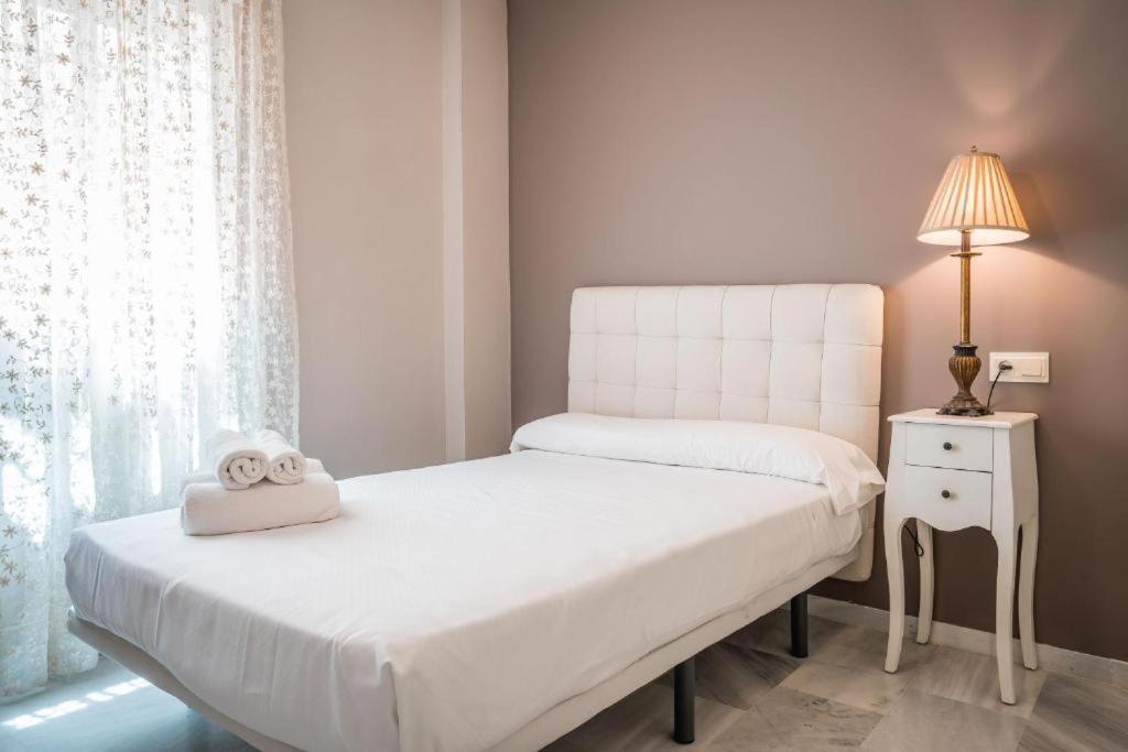 Apartamento Centrico Frente Villa Oniria Гранада Екстериор снимка