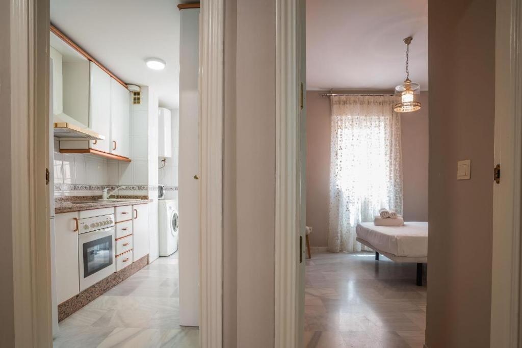 Apartamento Centrico Frente Villa Oniria Гранада Екстериор снимка